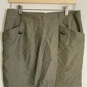 Kaki mini skirt with Pockets